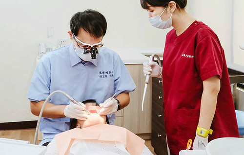 台南牙周治療好朋友倪志偉醫師:牙周病患者和醫師共同努力才能有效治療 8 27941637919 077a7e2268